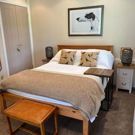 Adorable One Bedroom Apartment With Balcony Newtownards Esterno foto